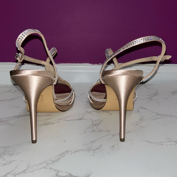 Raia Pearl Rose-Jolie Satin - Picture 10 of 13